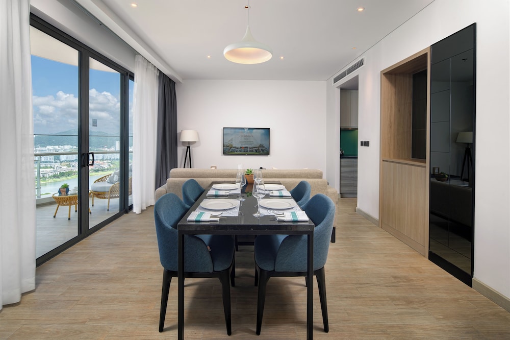 Executive Room, 2 Bedrooms (King) - Photo 11