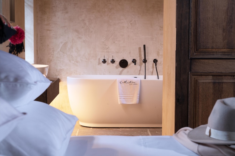 Chambre Double Luxe, baignoire, vue fleuve (Steam Shower)