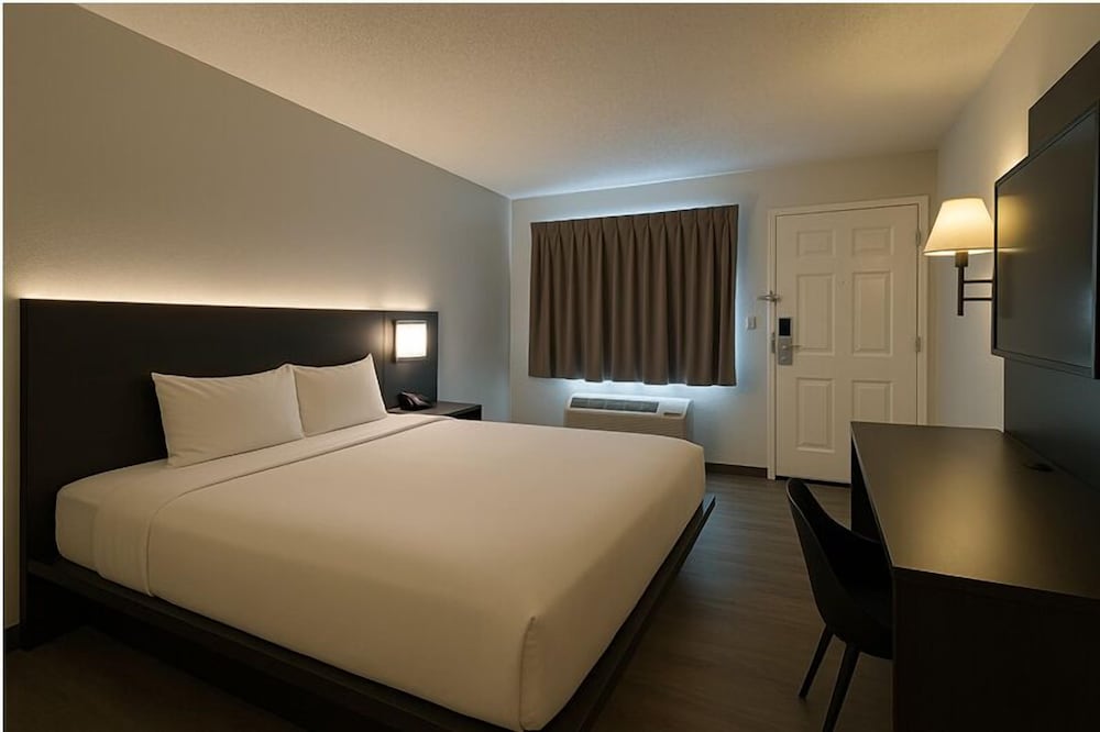 Standard Room, 1 Double Bed, Non Smoking photo 1