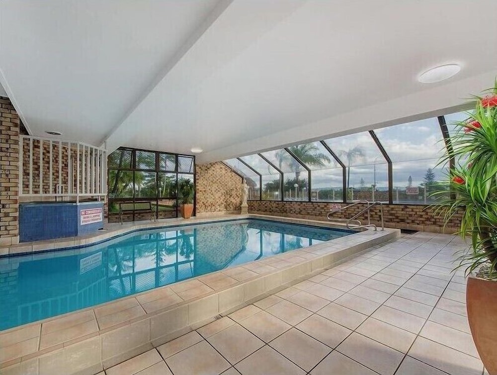 Panoramic Apartment, 2 Bedrooms, Balcony, River View photo 3