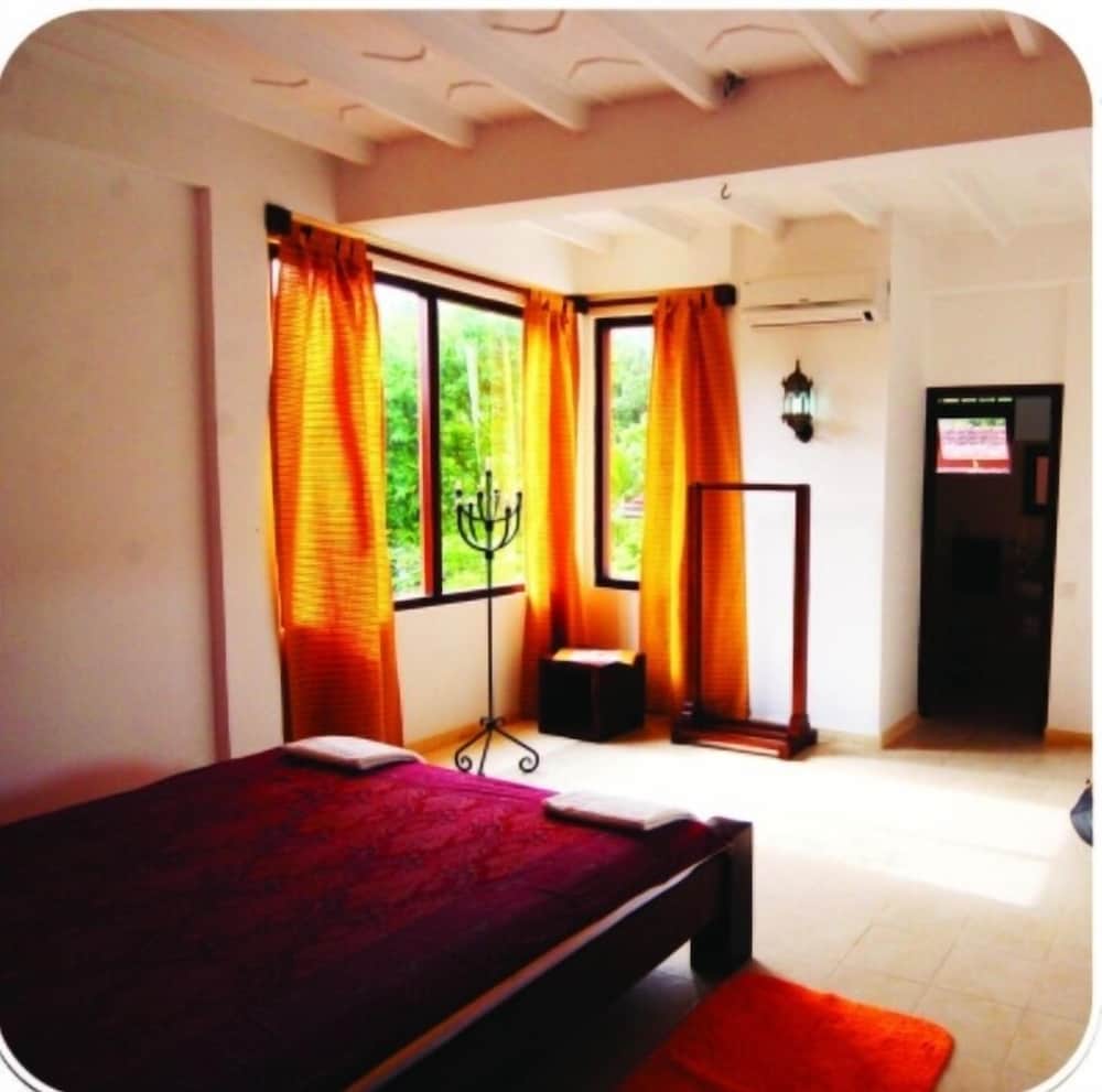 Deluxe Room, 1 Bedroom, Courtyard View