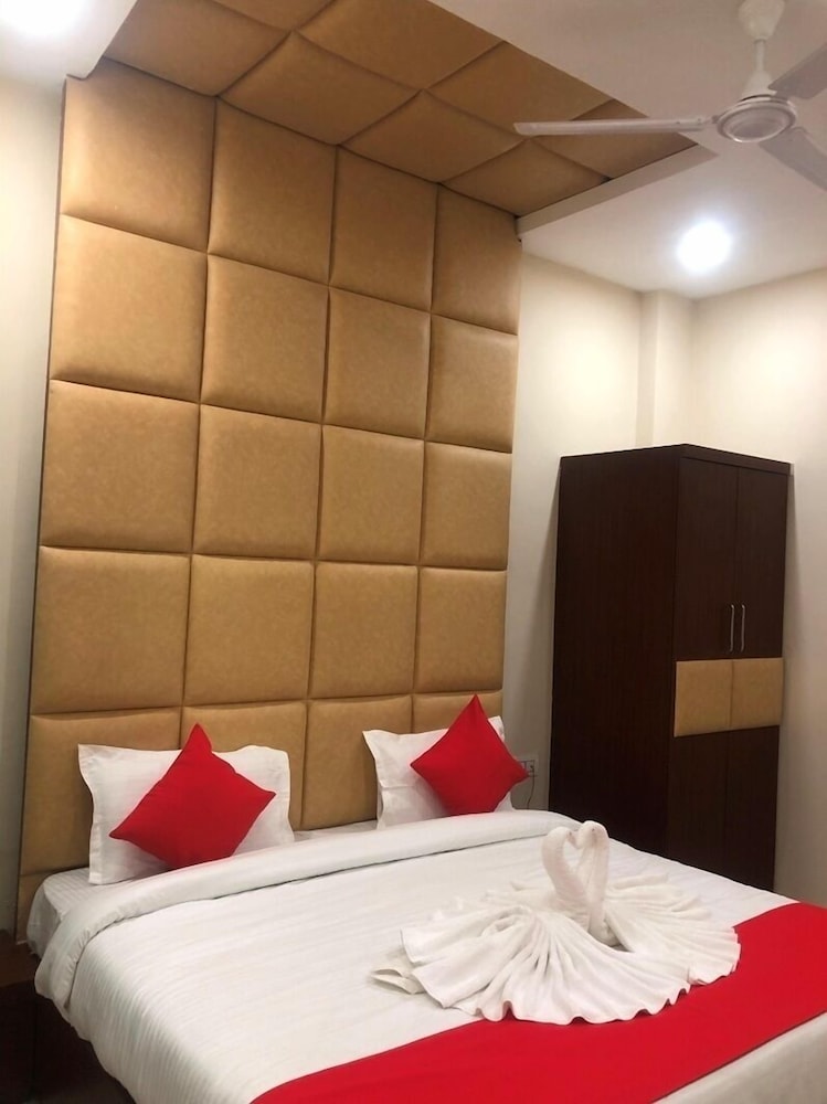 Executive Room - Photo 3