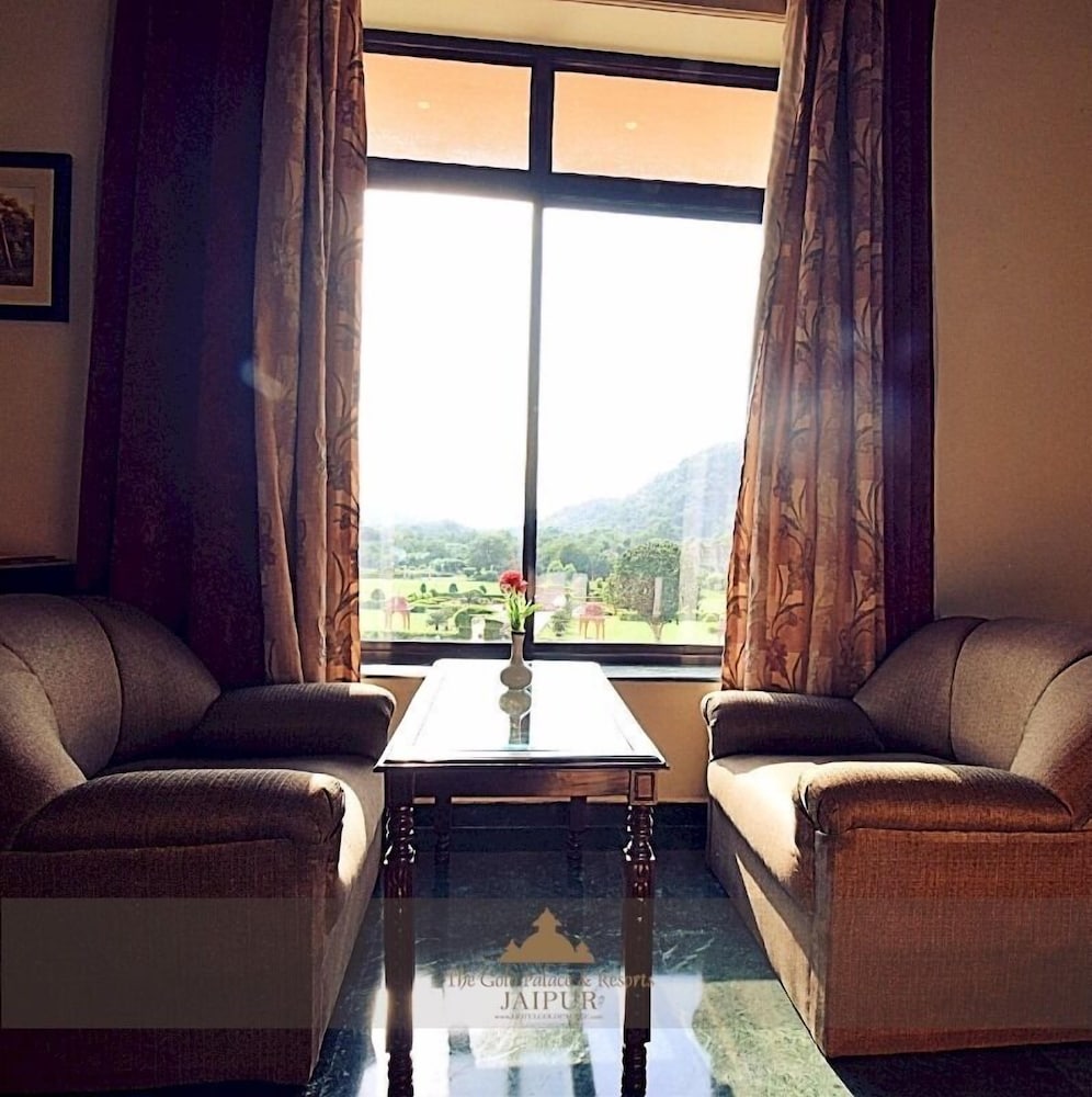 Deluxe Room - Photo 7