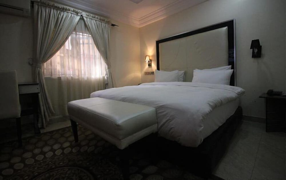 Standard Room photo 3