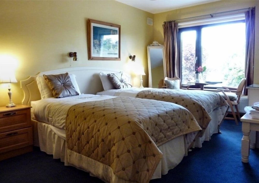 Twin Room, Ensuite photo 1