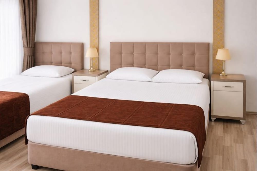 Suite (5 Pax) photo 1
