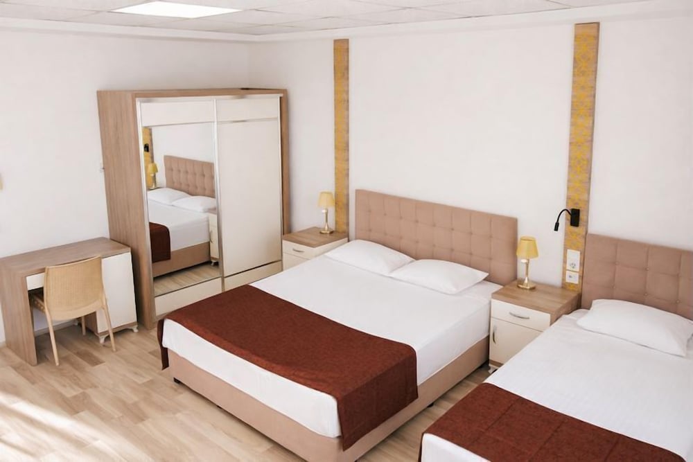 Quadruple Room photo 1