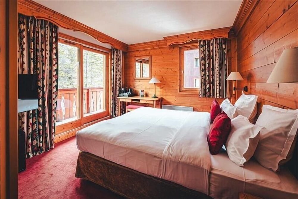 Classic Double or Twin Room