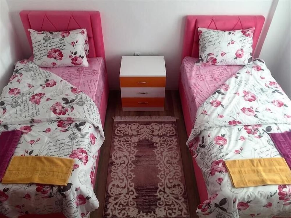 Standard Twin Room, City View photo 3