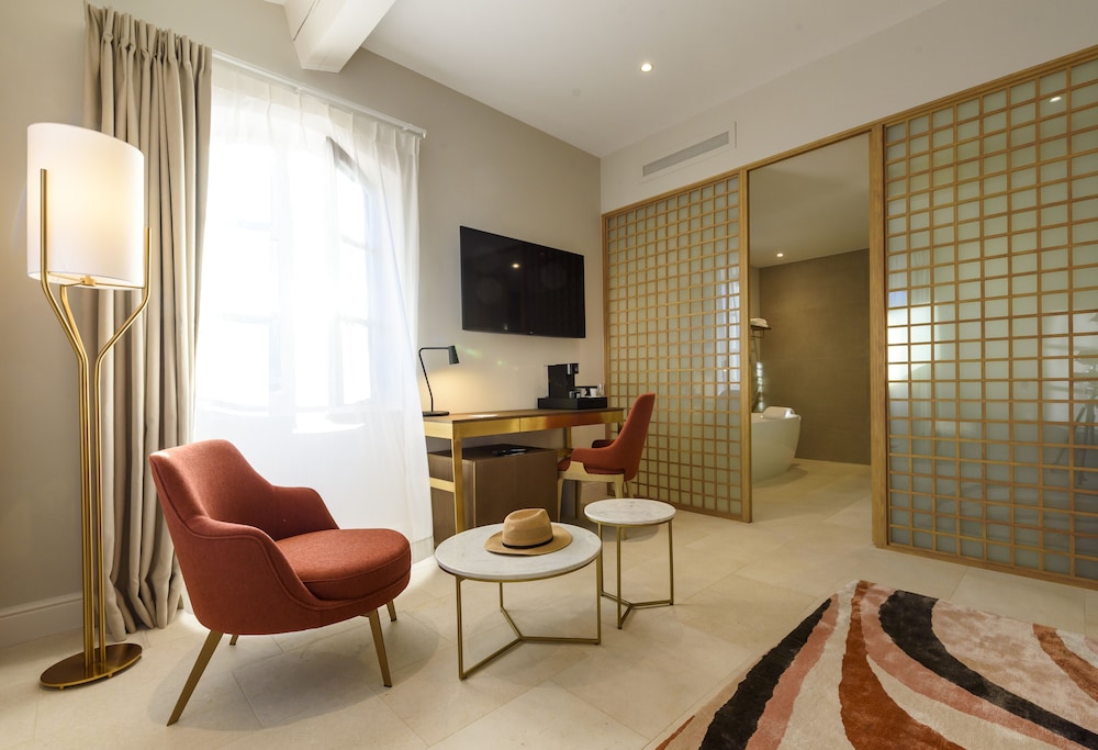 Junior Suite - Photo 3