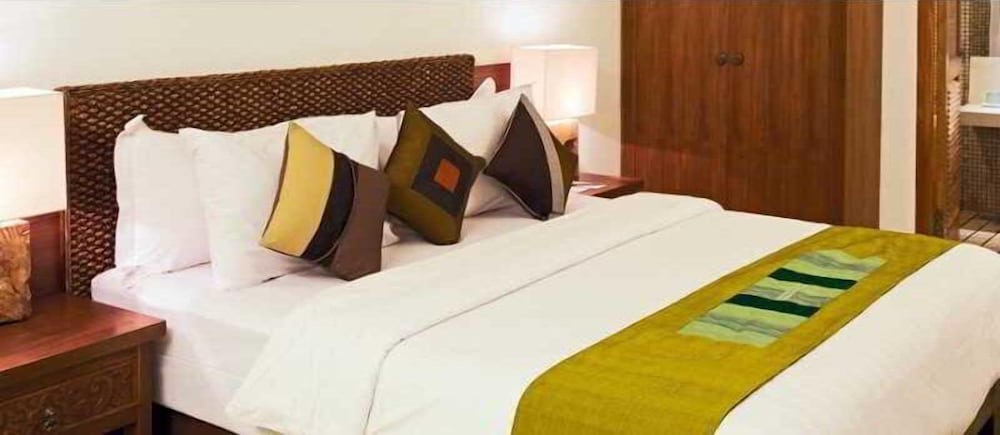 Deluxe Room (Corner) photo 3
