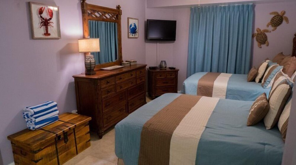 Condo (Unit 1710)