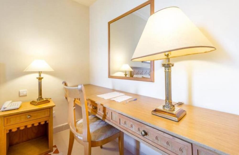 Royal Suite, 1 Double Bed photo 3