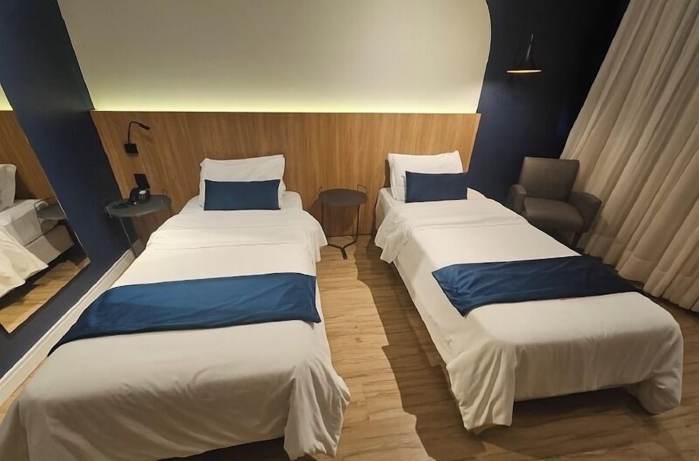 Standard Room - Photo 1