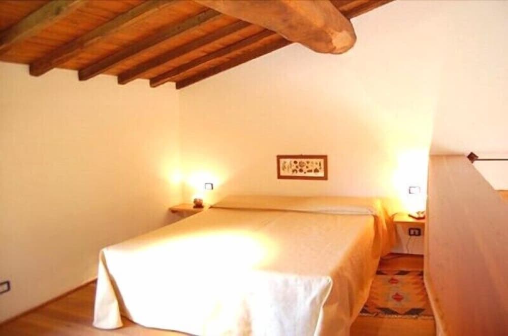 Classic Duplex, 2 Bedrooms, Non Smoking, Hill View photo 2