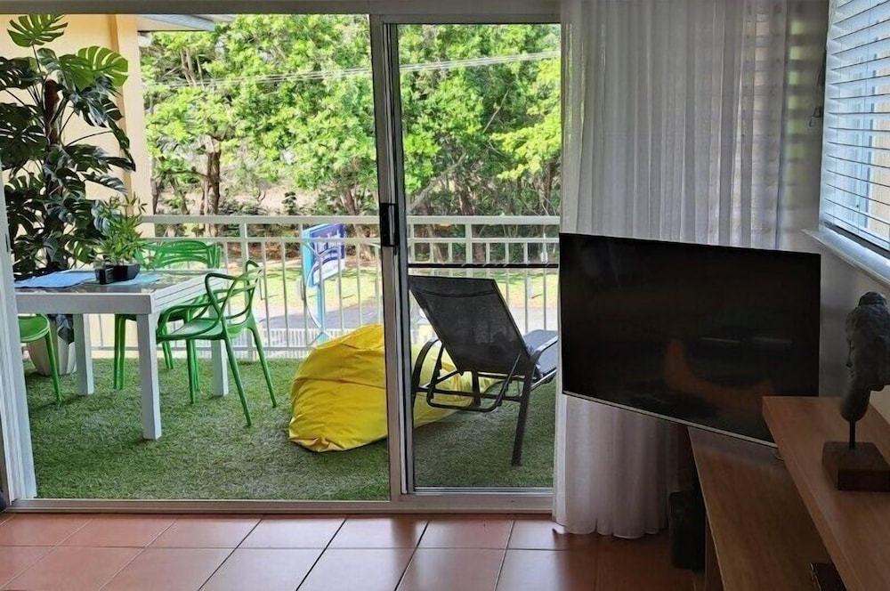 Apartment, 1 Bedroom, Partial Ocean View, Beachfront photo 3