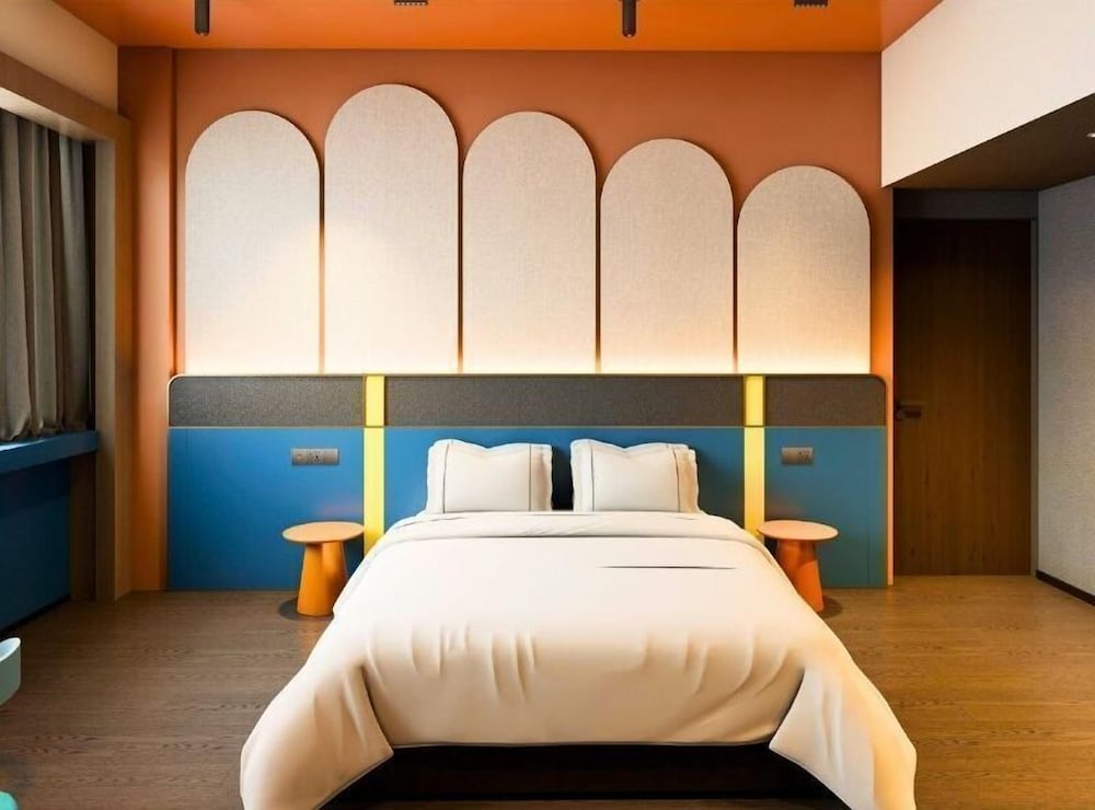 Deluxe Plus Room photo 1