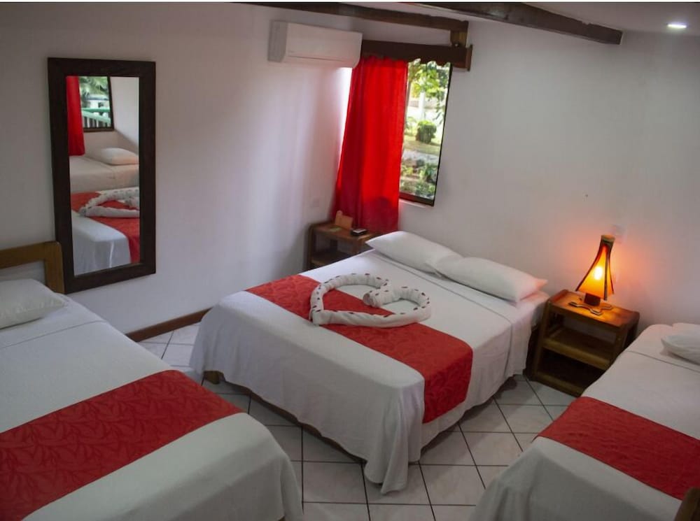 Quadruple Room photo 2