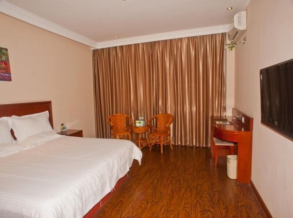 Standard Double Room photo 2