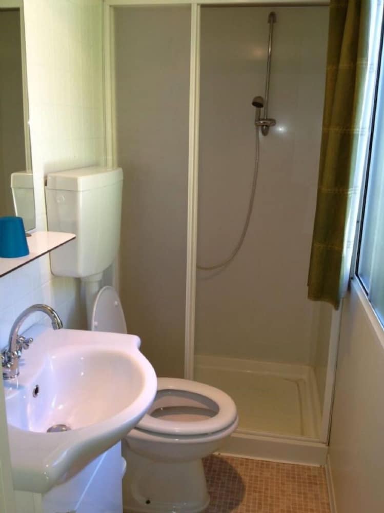 Mobile Home photo 2