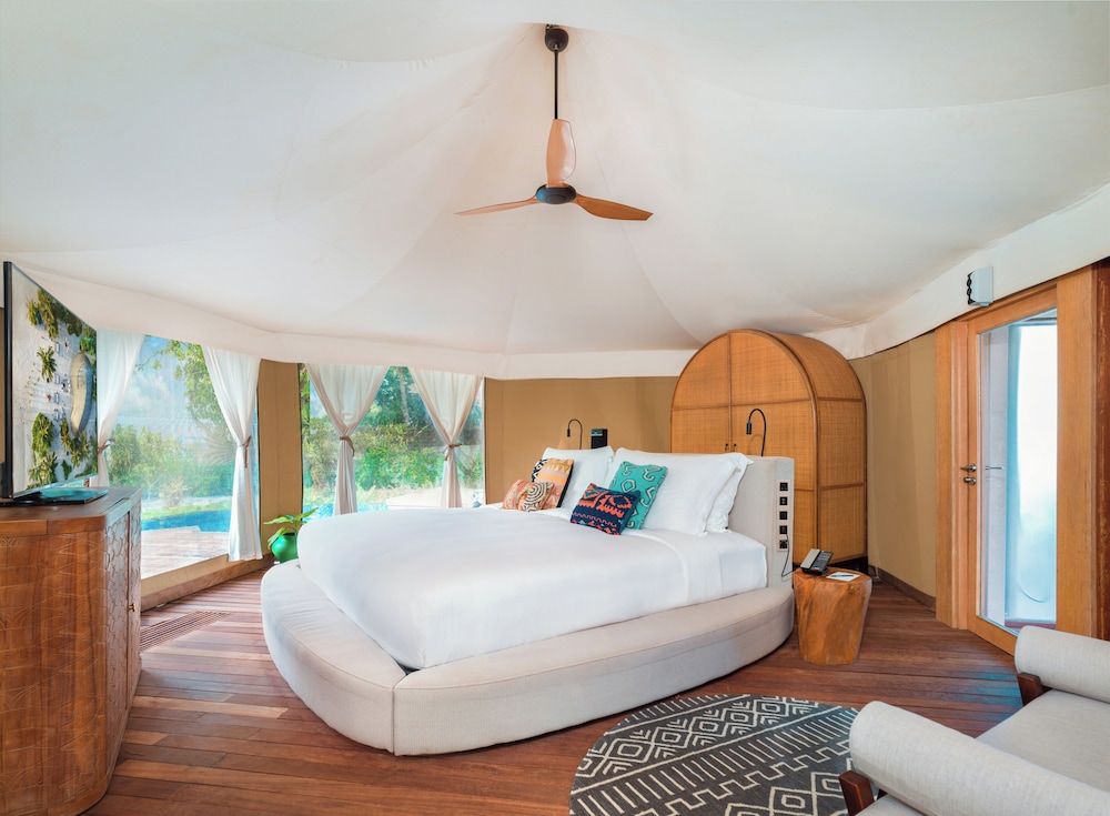 Safari Beach Villa with Private Pool