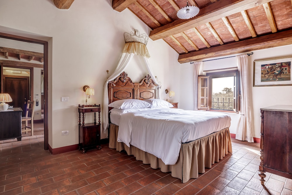 Honeymoon Suite, Hill View photo 2