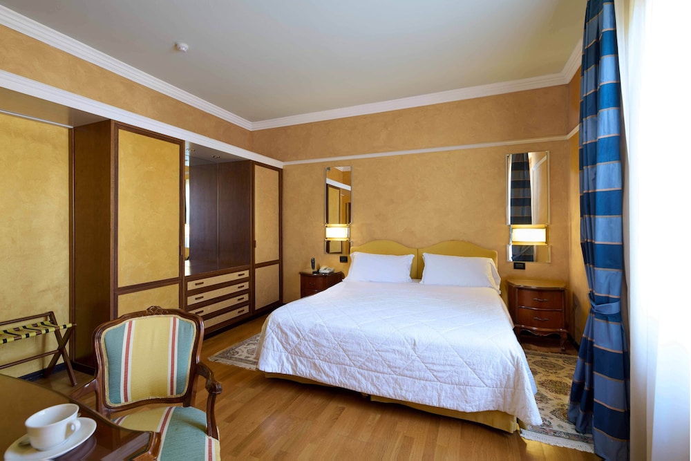 Superior Room - Photo 2