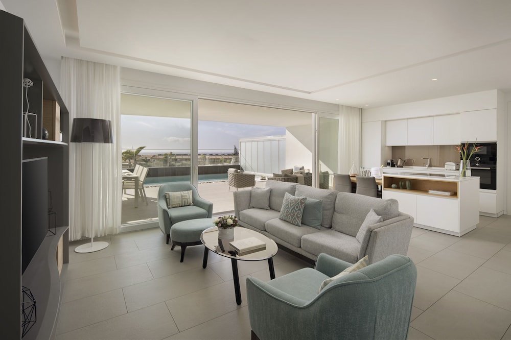 Deluxe Suite, 2 Bedrooms, Private Pool