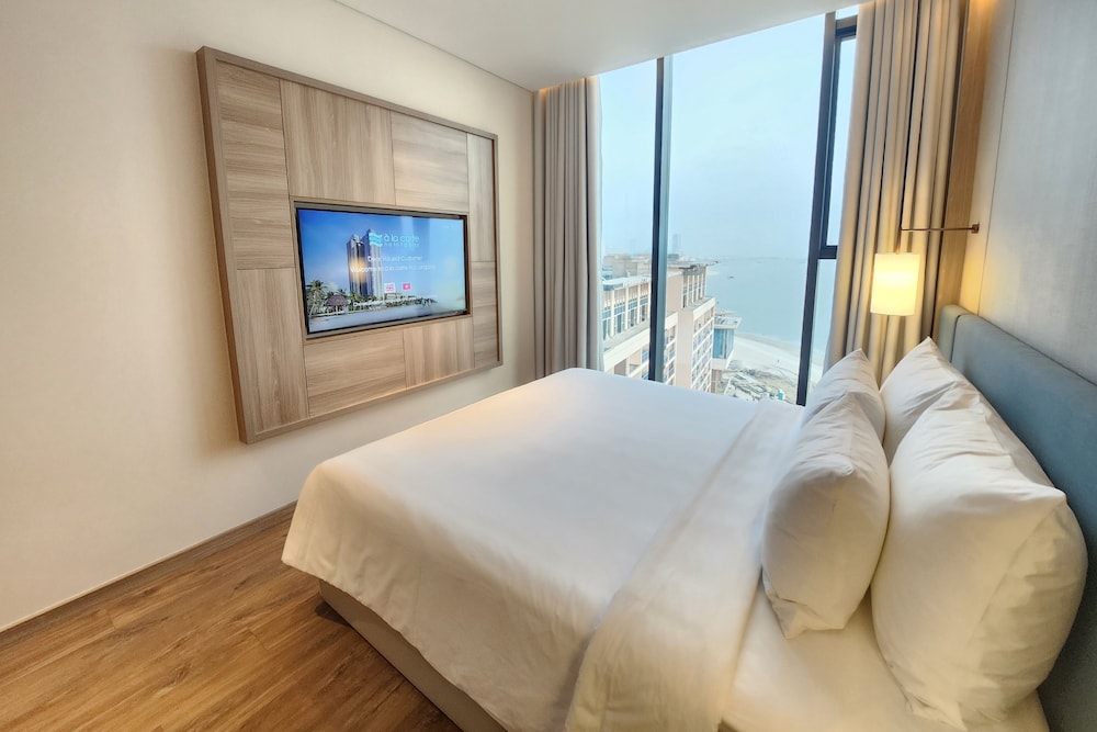 Two-bedroom Suite City Vista photo 1