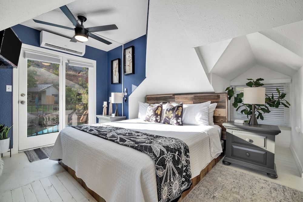 Angel's Landing Suite photo 3