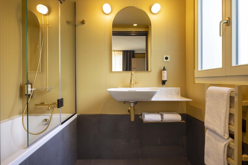 Comfort Double or Twin Room photo 3