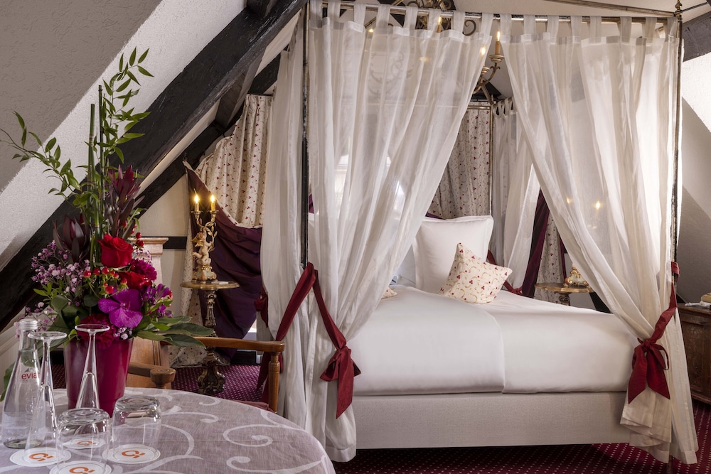 Deluxe Double Room (Baldaquin) photo 2