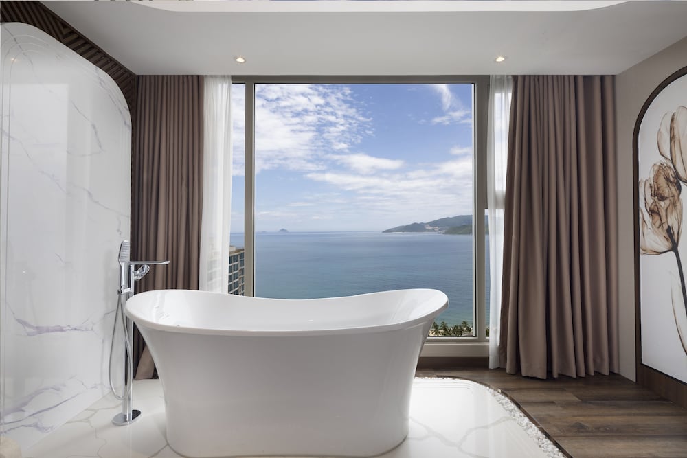 Marilyn Suite - Photo 5