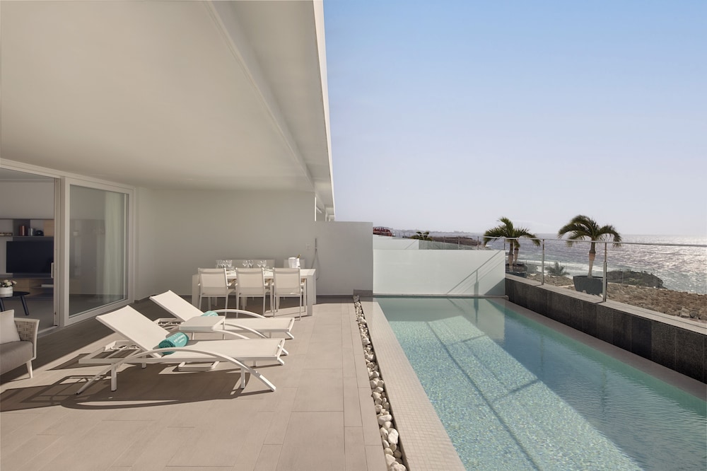 Deluxe Suite, 2 Bedrooms, Private Pool