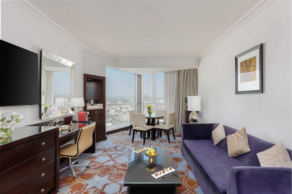 Junior Suite (City) - Photo 1