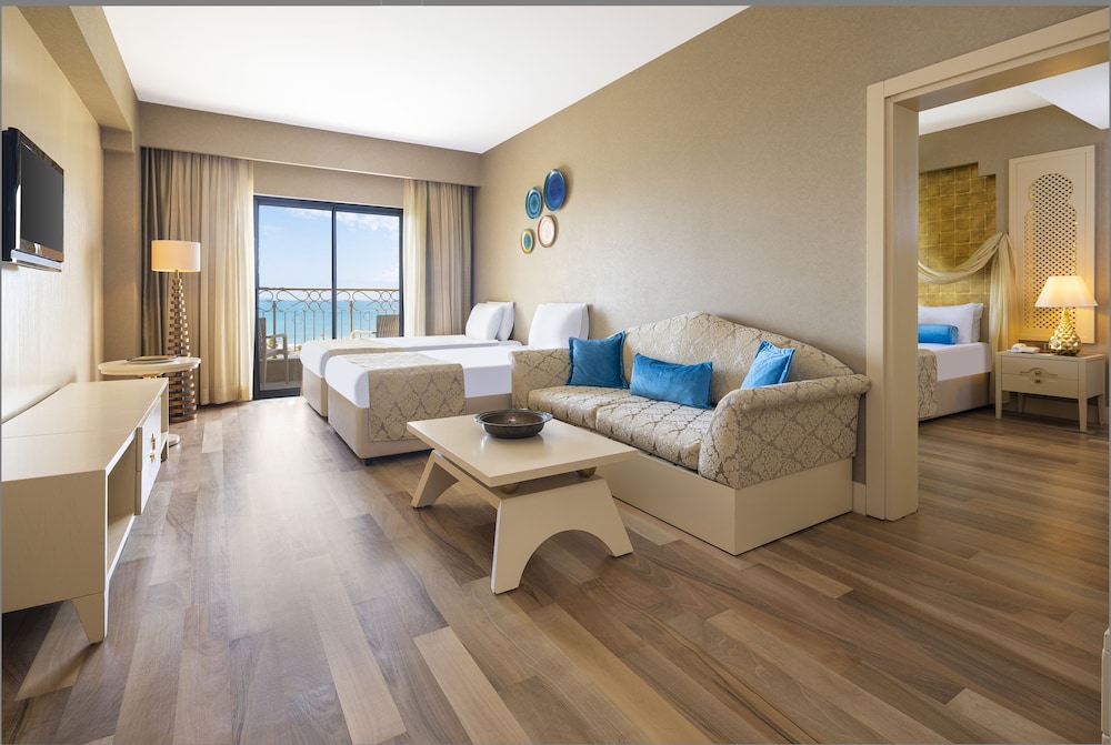 Coconut Dublex Suite