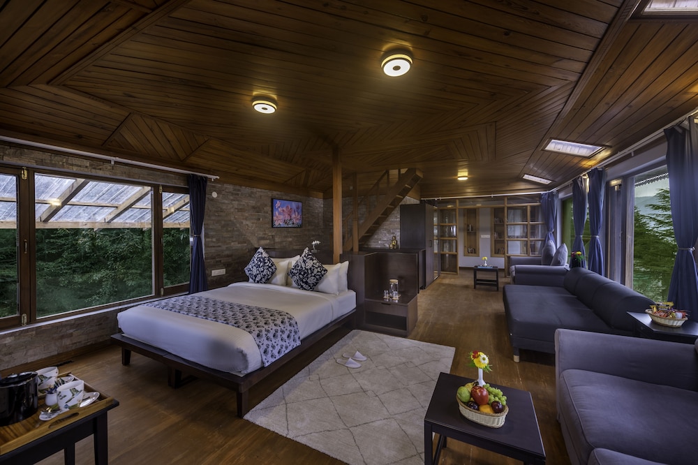 Deluxe Studio Suite photo 2