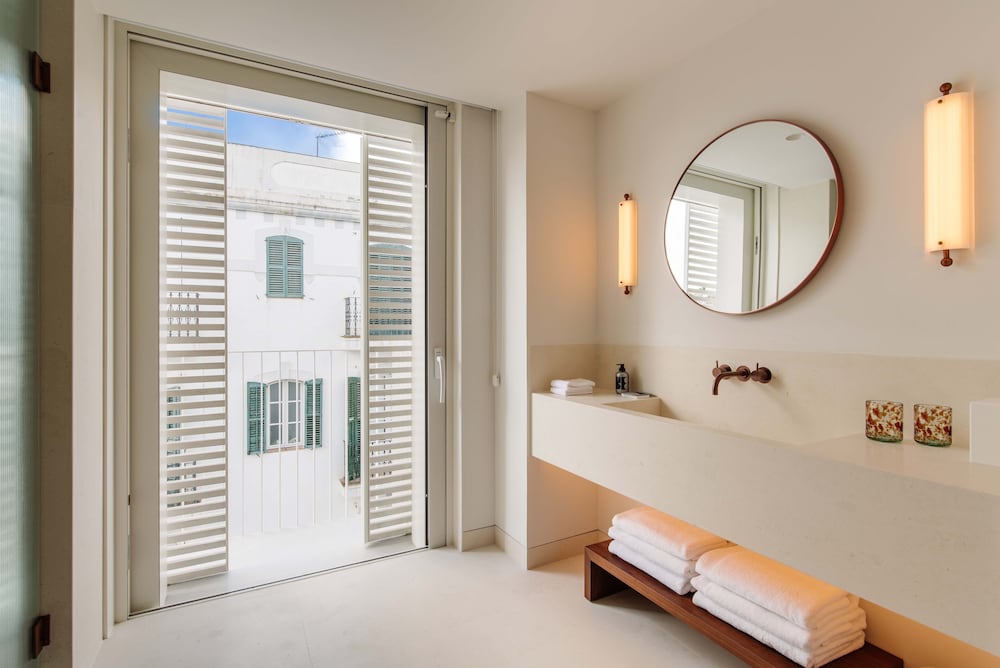 Suite, 3 Bedrooms (Casa Privada: with Three King Beds)