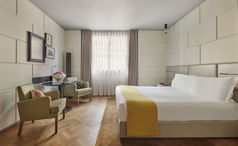 Superior Room (Grand)