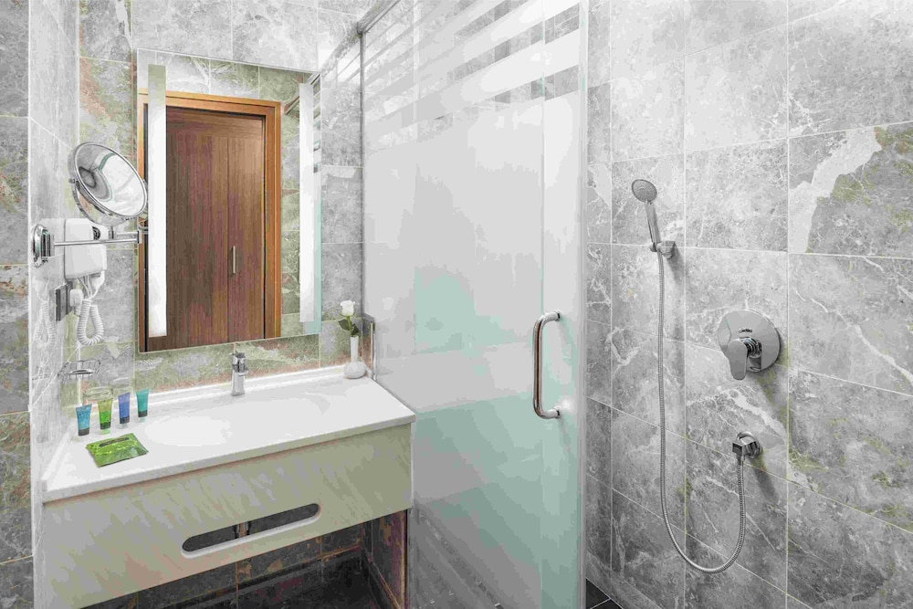 Standard Triple Room - Photo 13