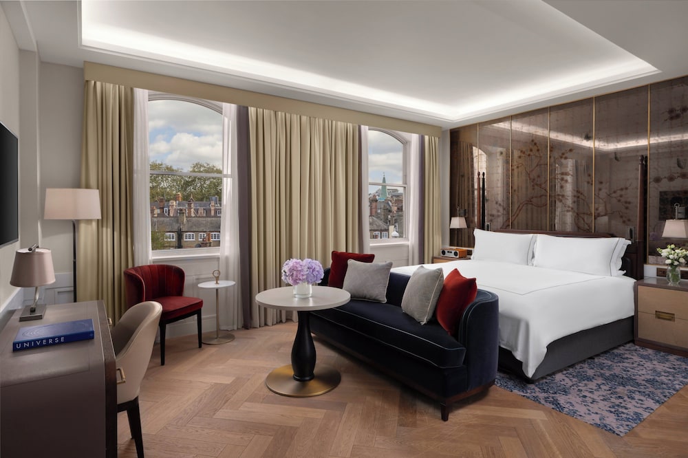 Suite, 1 Bedroom (Biltmore)