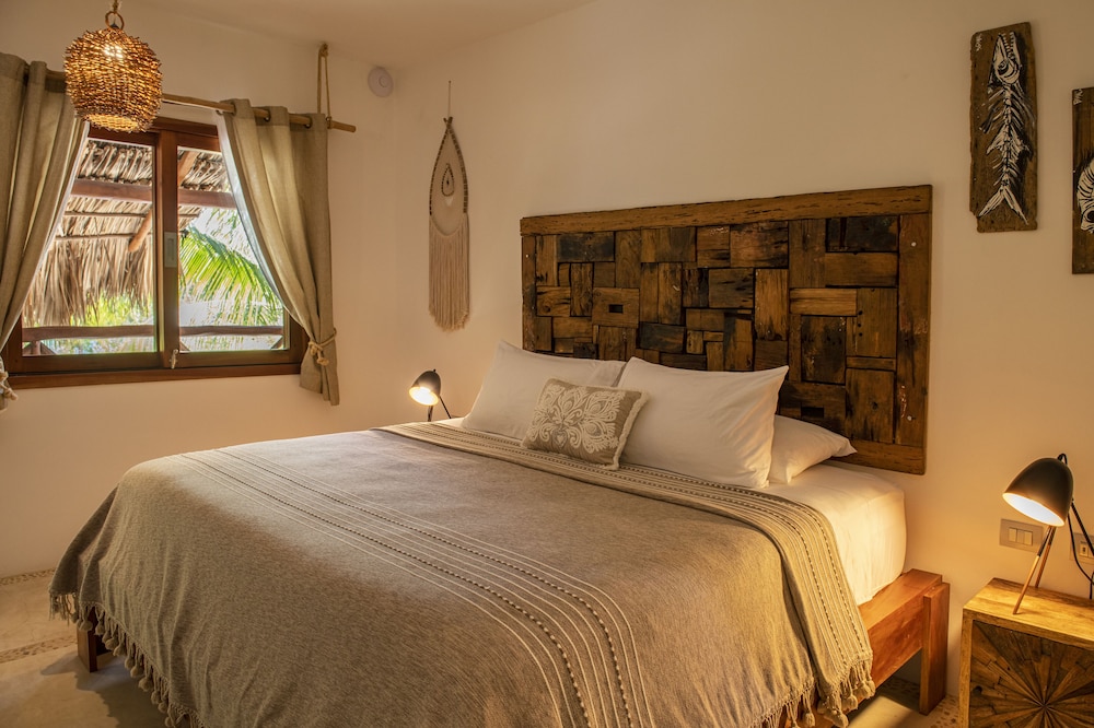 Deluxe Room - Photo 4