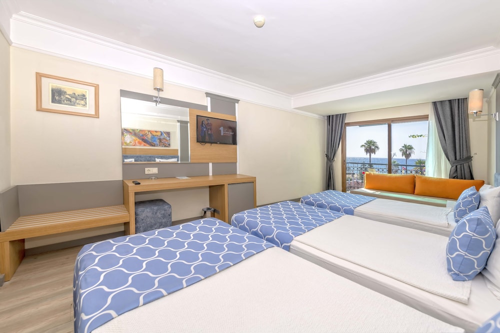 Standard Double Room Land View photo 3