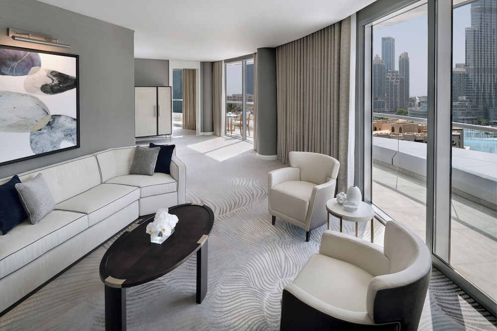 Executive Suite Fountain View photo 2