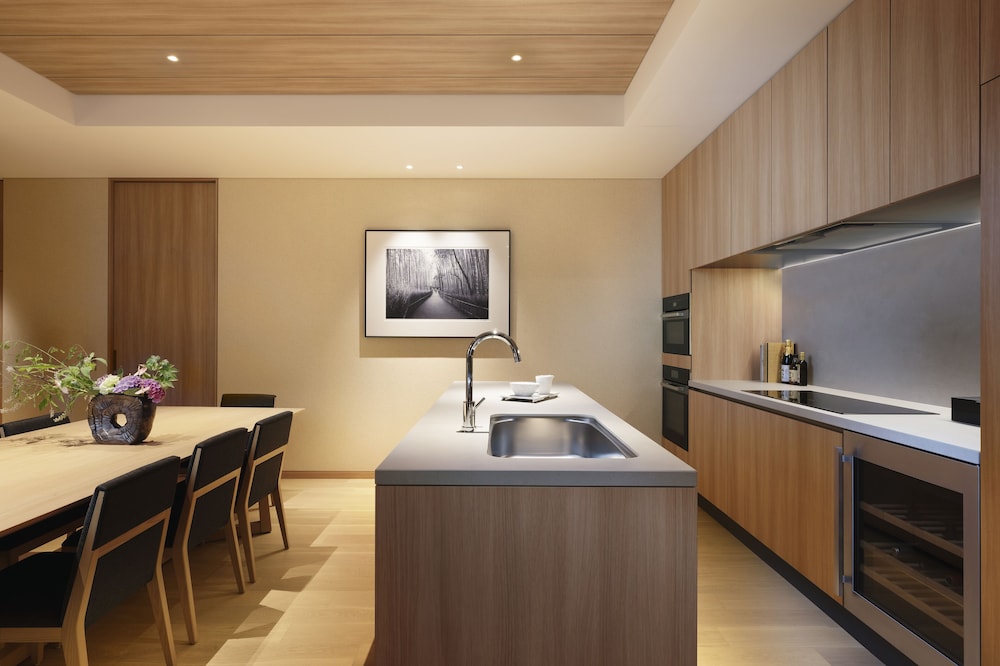 Four Bedroom Yotei Suite with Onsen, Non Smoking - Photo 1