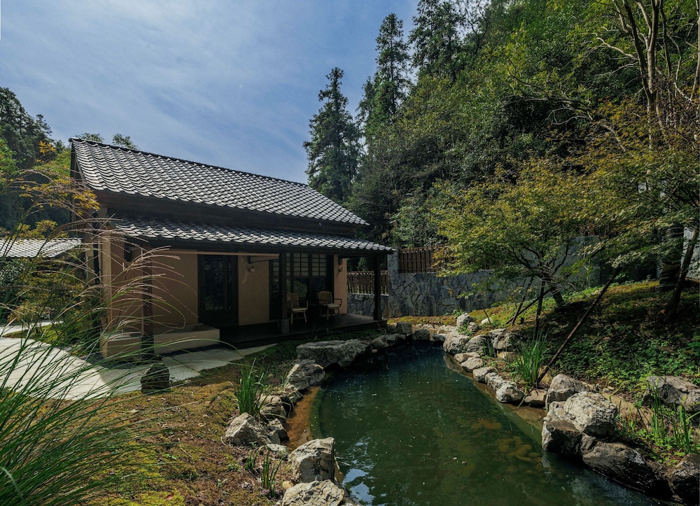 Junior Villa, Mountain View