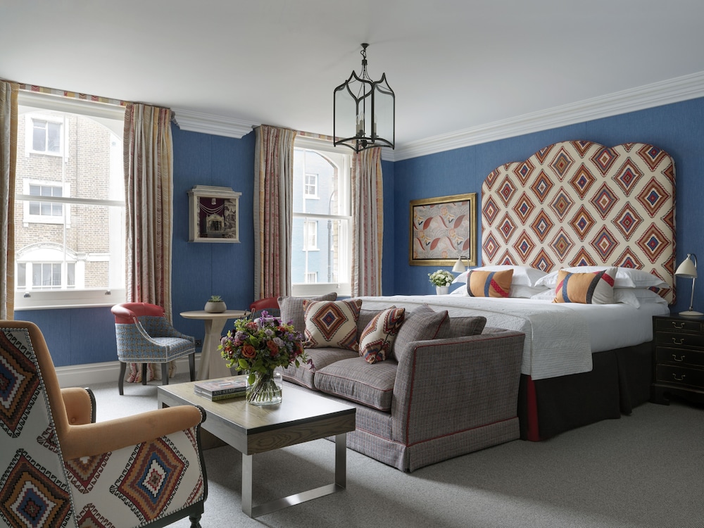 Luxury Junior Suite photo 2