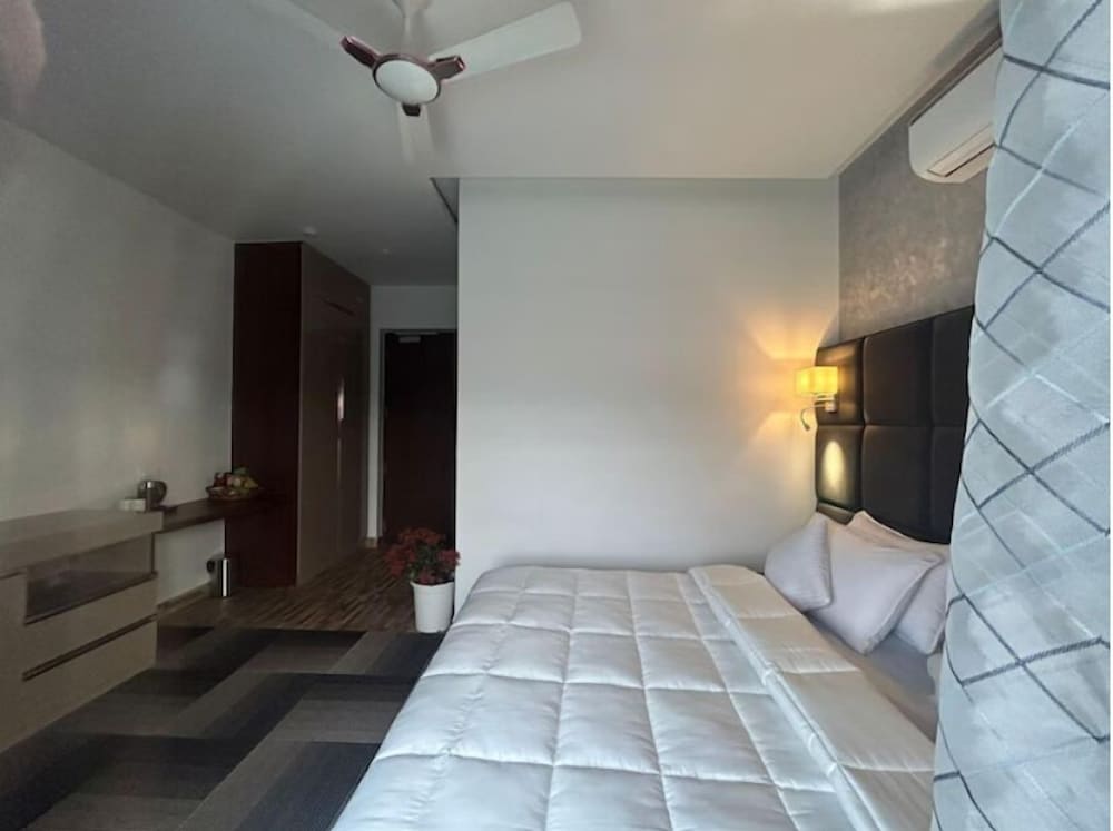 Executive Room photo 1