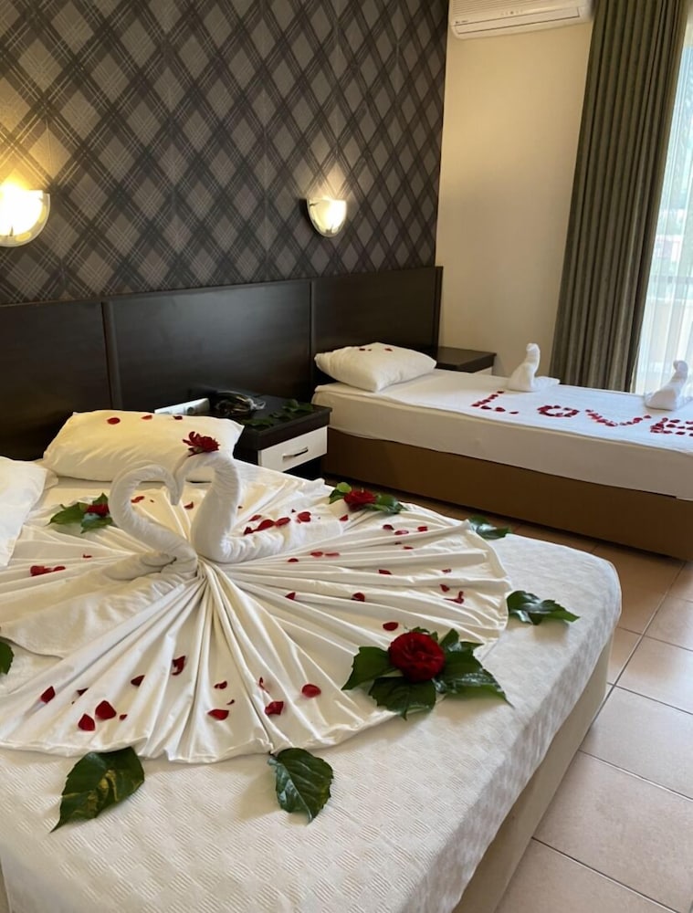 Standard Room, Multiple Beds