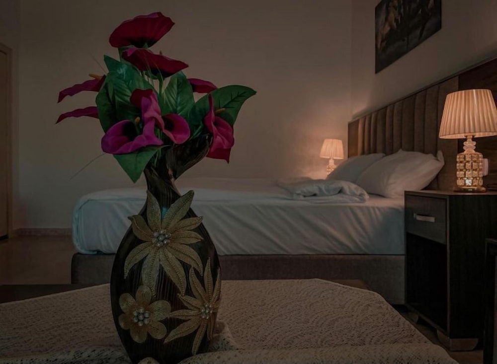 Junior Suite, 1 King Bed, Non Smoking